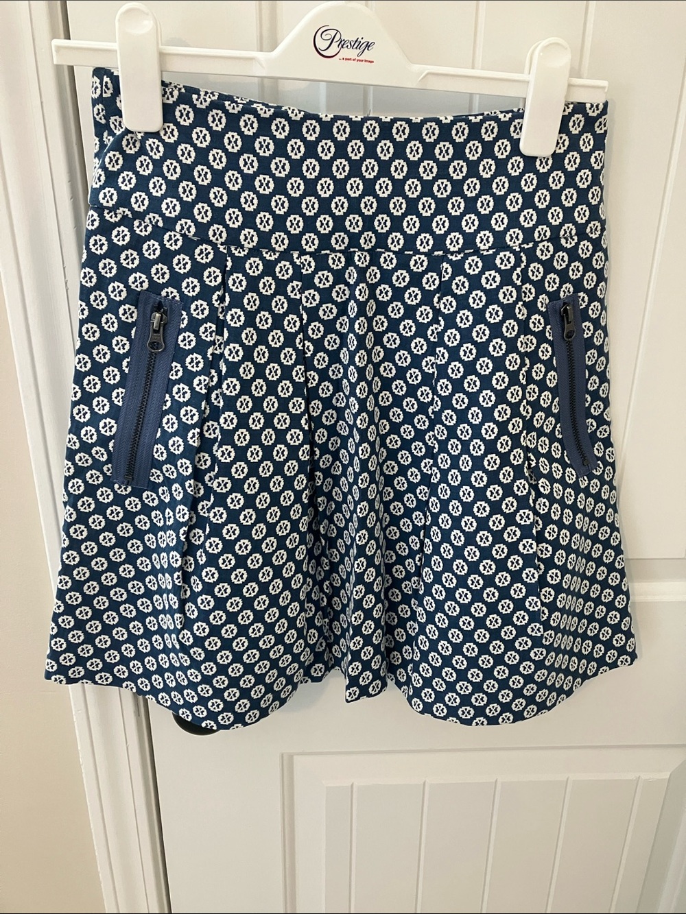 Maeve (Anthropologie) Size 4 Lined Pocketed Skirt